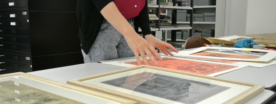 ::Conserver et préserver un fonds d’exception, l’inventorier, le restaurer et l’enrichir réserves conservation musée de l'image épinal